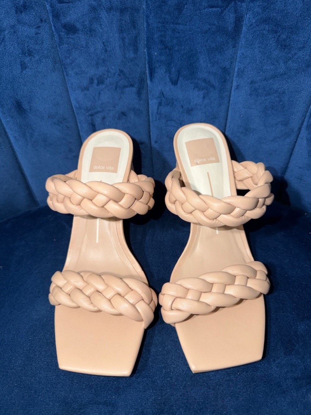 Dolce Vita Braised Strap Nude Block Heel Sandals - Women’s Size 6.5 - Picture 2 of 6